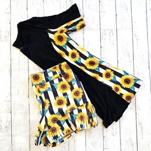 Crazy Train Sunflower Black & White Striped Colorblock Flowy Top T Shirt Only